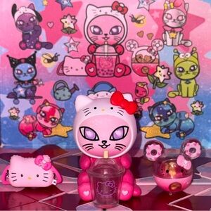 tokidoki Hello Kitty x Sparkle Whiskers: Galactic Cats x HK & Friends Series